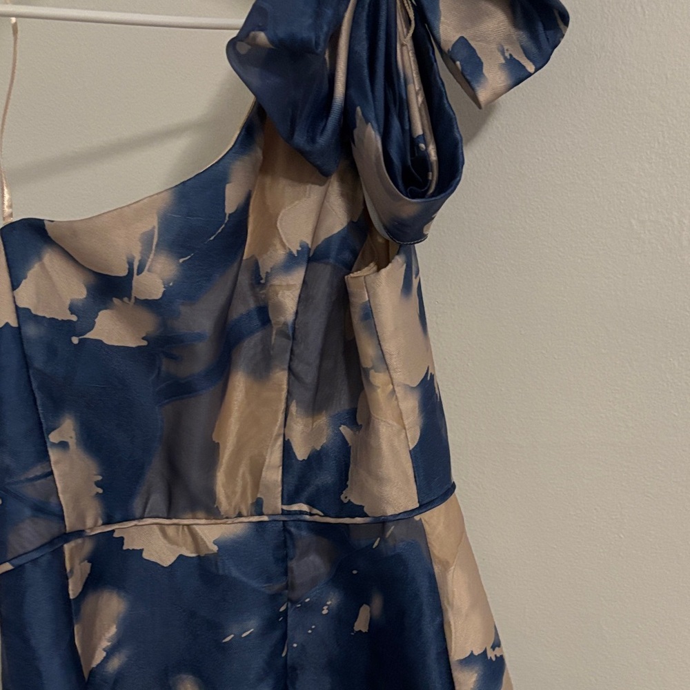 Aidan Mattox Blue and Cream One-Shoulder Floral Gown - Picture 5 of 5